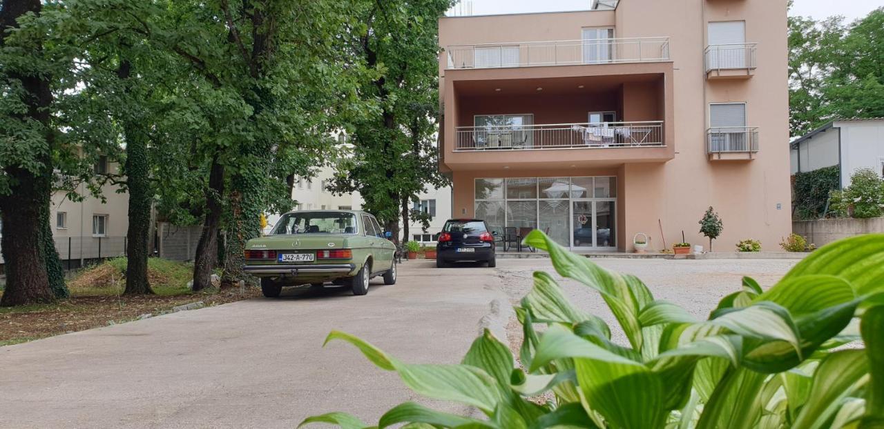 Pansion Matija Bed and Breakfast Međugorje Eksteriør billede